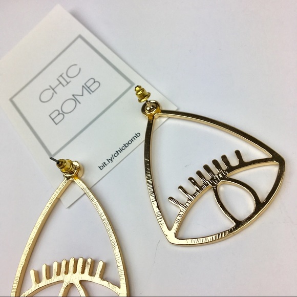 Statement EYE EARRINGS - Picture 3 of 6